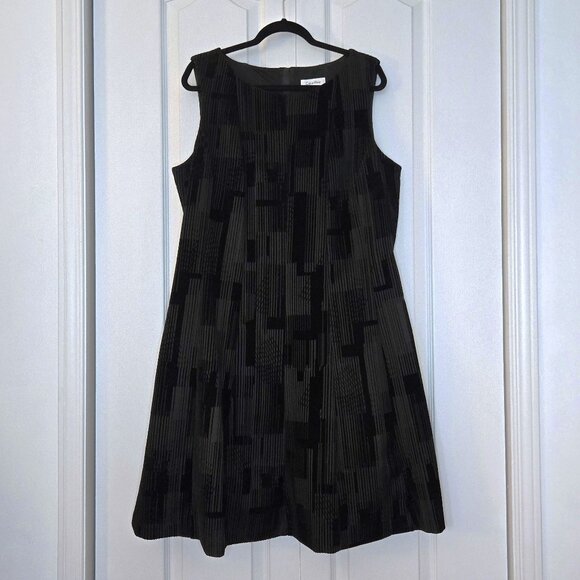 Calvin Klein Black Flocked Geometric Fit & Flare Dress | With Pockets! - Picture 1 of 10